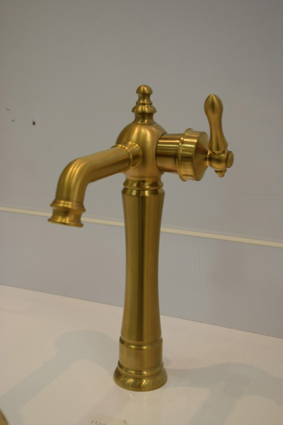 شیرآلات آشپزخانه و سرویس