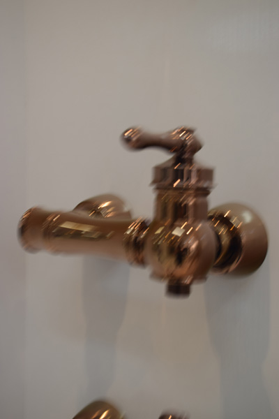 شیرآلات آشپزخانه و سرویس