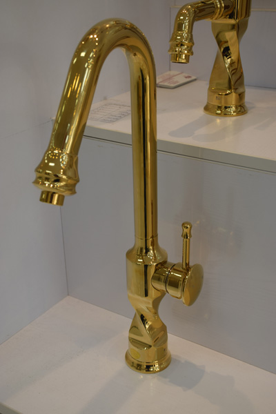 شیرآلات آشپزخانه و سرویس