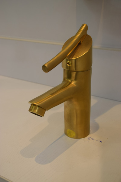 شیرآلات آشپزخانه و سرویس