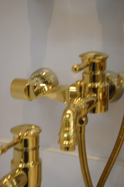 شیرآلات آشپزخانه و سرویس