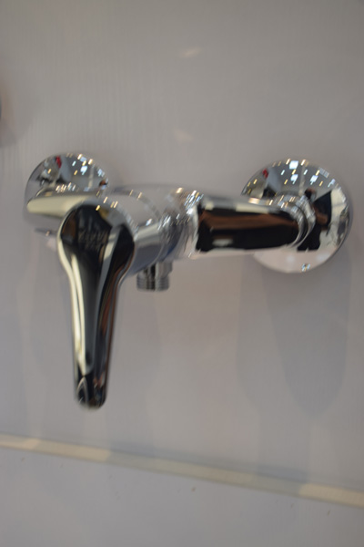 شیرآلات آشپزخانه و سرویس