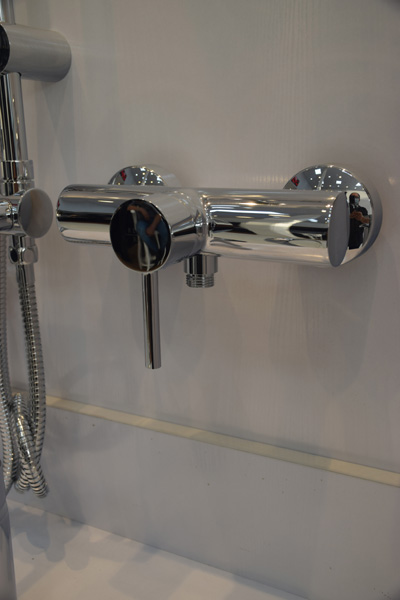 شیرآلات آشپزخانه و سرویس