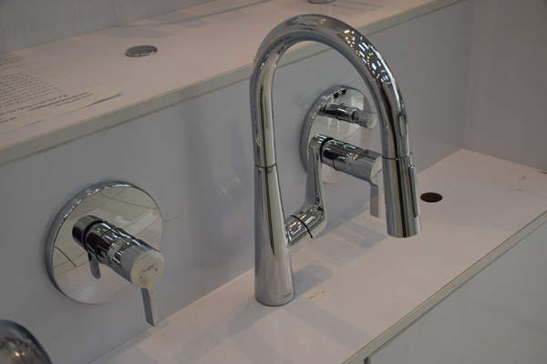 شیرآلات آشپزخانه و سرویس