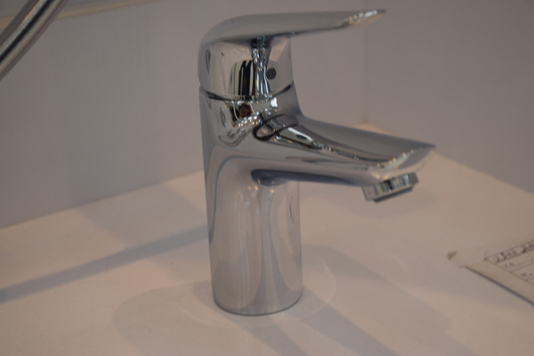 شیرآلات آشپزخانه و سرویس