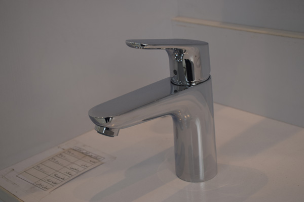 شیرآلات آشپزخانه و سرویس