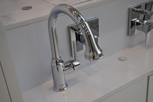 شیرآلات آشپزخانه و سرویس